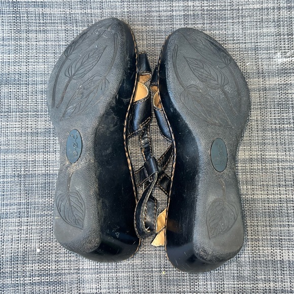 BOC Born Concept black buckle wedges - Picture 8 of 8